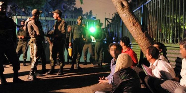 62 hommes et femmes arrêtés lors de soirées mixtes en Iran
