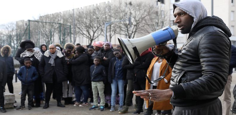 Qui est Hadama Traoré, l’organisateur du rassemblement interdit de soutien au tueur de la Préfecture