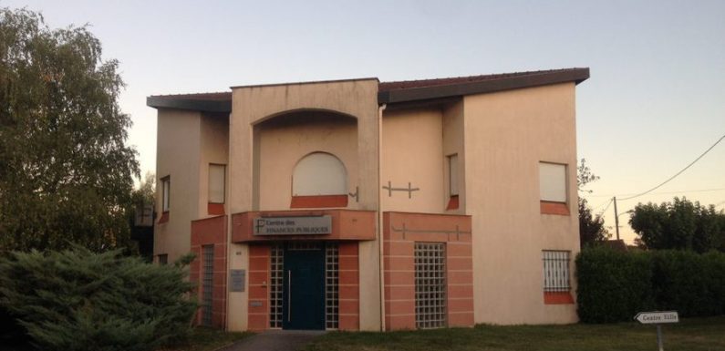 Saint-Paul-Cap-de-Joux. Quatorze postes de fonctionnaires supprimés