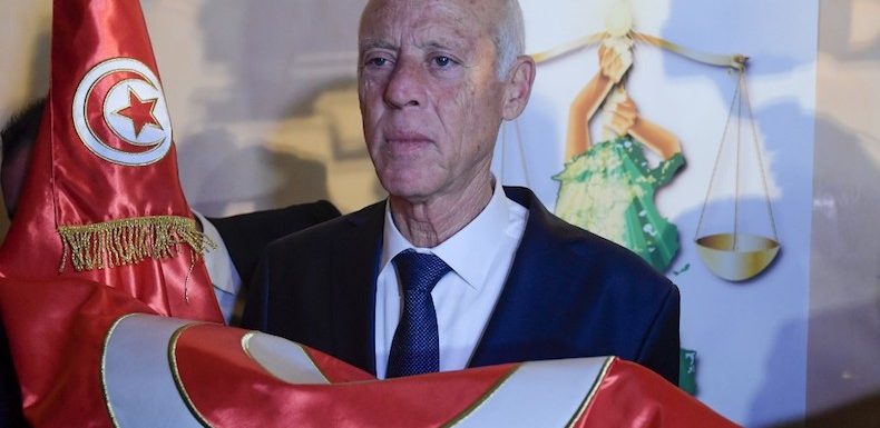 Tunisie : le nouveau président Kaïs Saïed, faux nez des islamistes mais idoles des jeunes !