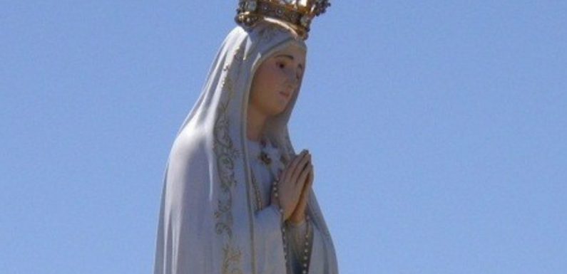 Construction du premier sanctuaire officiel dédié à Notre-Dame de Fatima à Saint-Pétersbourg