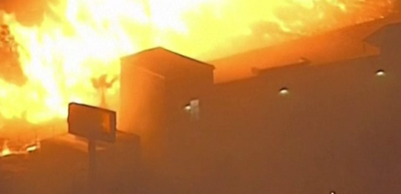 Californie : Deux morts dans les feux près de Los Angeles, 100.000 évacuations