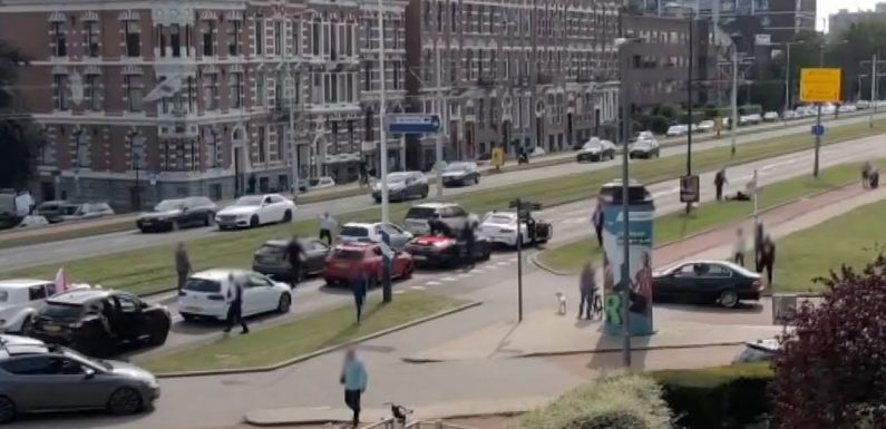 Rotterdam (Pays-Bas) : Un policier se fait sauvagement agresser lors du passage en force d’un convoi de mariage marocain
