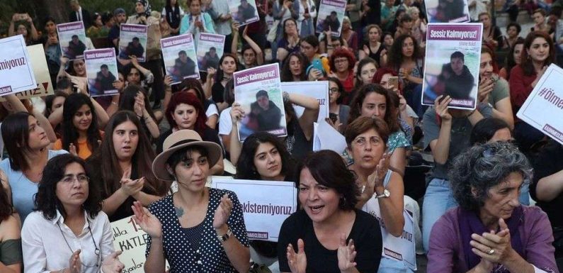 En Turquie, début du procès d’un féminicide qui a choqué le pays