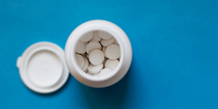 L’ibuprofène et l’aspirine pourraient soigner la dépression !