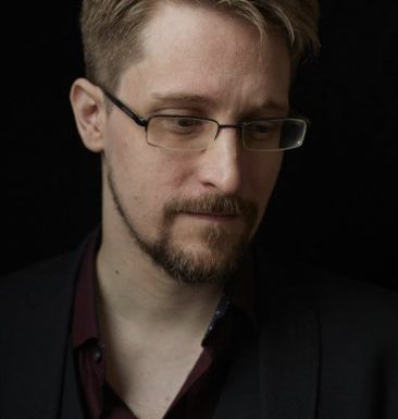 Entretien avec Edward Snowden – Par Martin Knobbe et Jörg Schindler