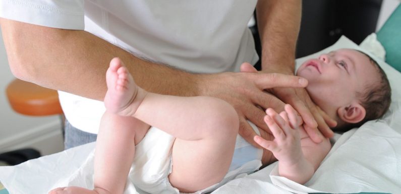 Encore trop répandue, la kiné pour soigner la bronchiolite est désormais contre-indiquée