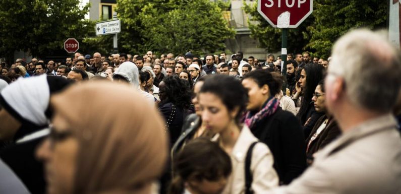 Marcher le 10 novembre avec les islamistes et décoloniaux : une erreur politique majeure pour la gauche