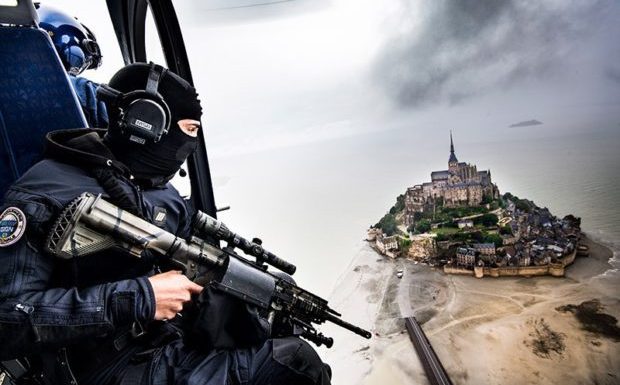 Depuis plus d’un an, le GIGN ne peut plus s’entraîner pour des raisons financières avec le Groupement interarmées d’hélicoptères