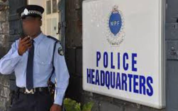 Louveciennes (78) : un policier mauricien pédophile, piégé par la famille d’une enfant de 11 ans, condamné à 4 mois de prison avec sursis