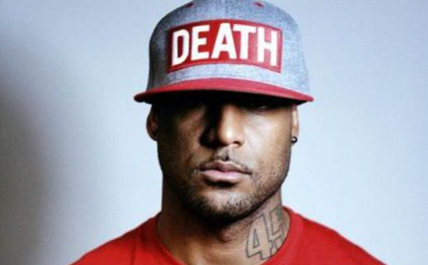 « Punissons là » : le rappeur Booba menace Zineb El Rhazoui