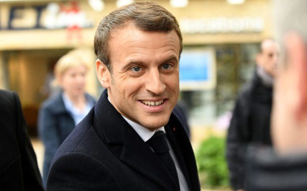Livre : Ce « pacte » avec les chasseurs que Macron aurait voulu garder secret