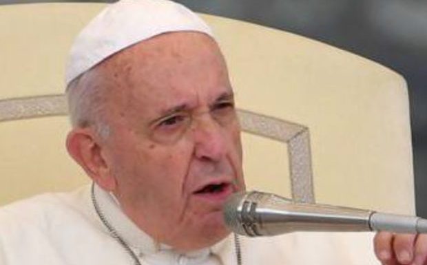 Le pape déjeune avec les pauvres : le porc est interdit pour ne pas gêner les musulmans