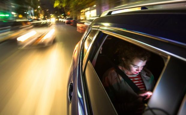 #UberCestOver : les témoignages glaçants de passagères Uber qui dénoncent leurs agressions sexuelles