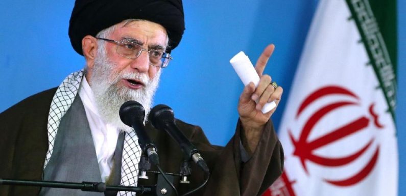 #TwitterBanKhamenei: Iranians Turn to Twitter to Fight Against Internet Shutdown Amid Protests