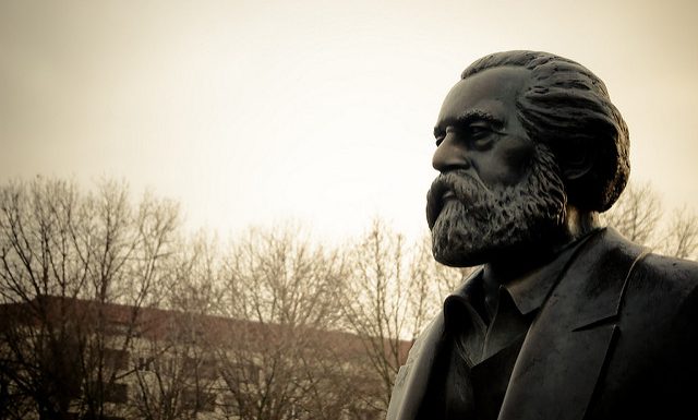 L’étrange longévité de l’idéologie socialiste