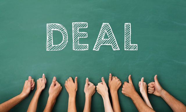 Des marchés suspendus à un deal
