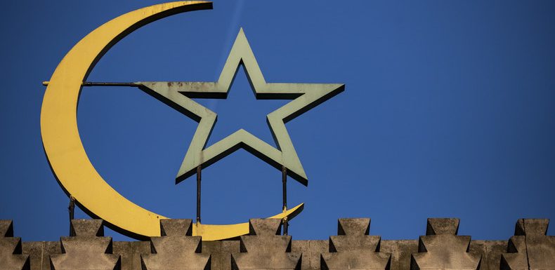 Fondation d’une Union des imams : une association à visée communautariste ?