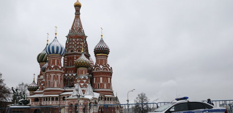 Moscou : deux hommes dont un policier haut gradé tués par balle dans la rue