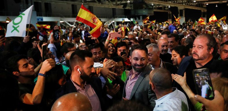 Législatives en Espagne : le parti populiste Vox verra-t-il son nombre de députés doubler ?