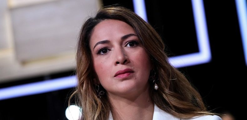 Violences à Mantes-la-Jolie : «Il faut que la police tire à balles réelles», avance Zineb El Rhazoui