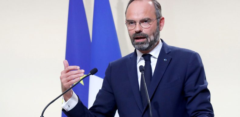 «Reprendre le contrôle de notre politique migratoire»: que retenir des annonces d’Edouard Philippe ?