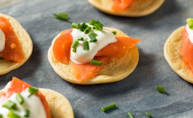 Des mini-blinis Auchan et Leclerc rappelés pour des traces de Listeria