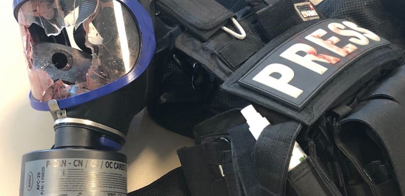 Julien, journaliste indépendant blessé au visage place d’Italie, témoigne