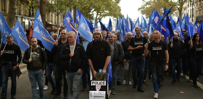 Ultimatum social des syndicats de police : vraie détermination ou coup de bluff ?