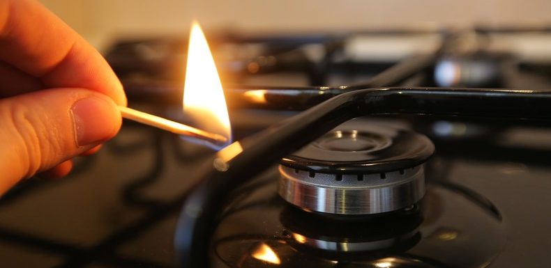 «Retour aux grottes» : Vladimir Poutine tacle les appels à se passer du gaz