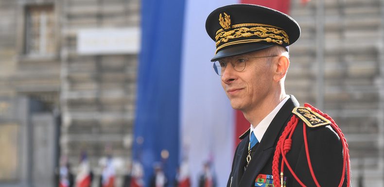Manuel, Gilet jaune éborgné lors de l’acte 53, porte plainte contre le préfet de police Lallement