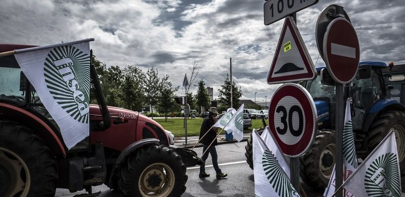 «Ras-le-bol» des agriculteurs : plus de 1 000 tracteurs attendus à Paris le 27 novembre