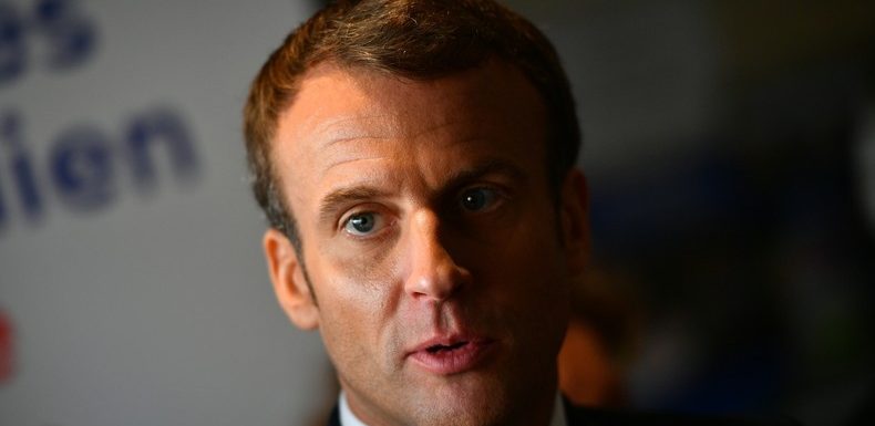 Emmanuel Macron juge «étrange» le mouvement de grève du 5 décembre