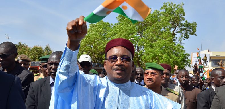 Tourner la page de la colonisation ? Le Niger veut changer son hymne national