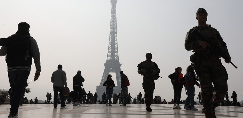 Le coordinateur du renseignement dénonce l&rsquo;«ensauvagement général de notre société»