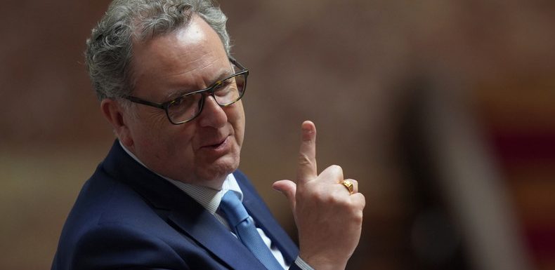 Mouvements sociaux, Gilets jaunes, grève à venir… Ferrand appelle à «sortir de la neurasthénie»