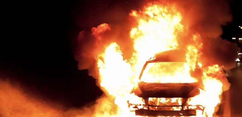 Castres : Des véhicules incendiés auraient été piégés pour blesser les pompiers lors de leur intervention