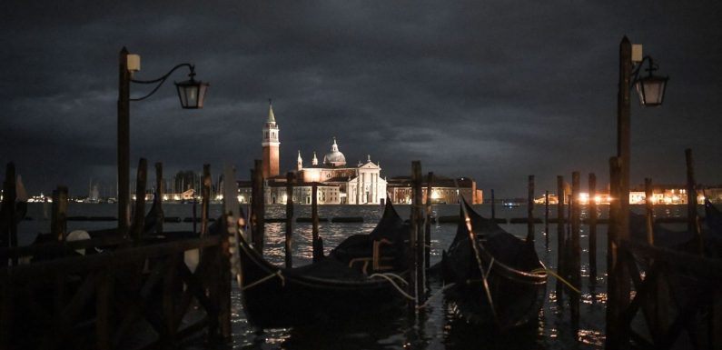 « Situation dramatique »: une marée historique inonde Venise, le record de 1966 serait dépassé