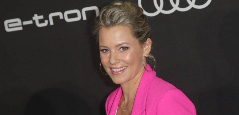 VIDEO. Elizabeth Banks s’engage pour le droit à l’avortement et l’accès à la contraception