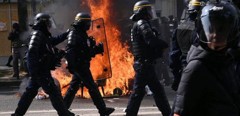 « Gilets jaunes » : Trois mois de prison avec sursis requis contre un CRS qui avait lancé un pavé