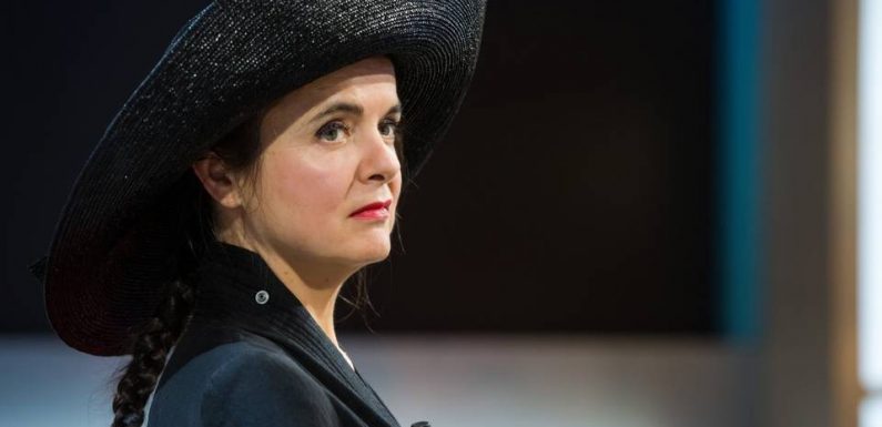 « Soif » : Pourquoi Amélie Nothomb n’a jamais paru aussi proche de remporter le Goncourt
