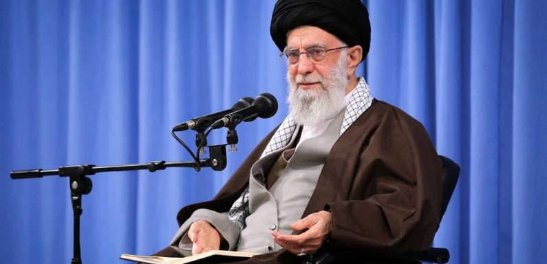Iran : Un policier tué par des « émeutiers » dans l’ouest après des manifestations