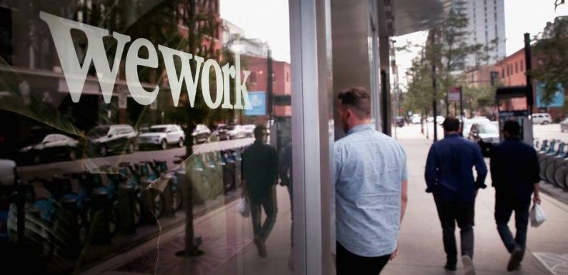 L’entreprise de location de bureaux WeWork va supprimer 2.400 emplois dans le monde