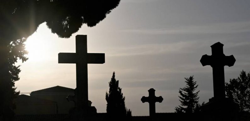 Plus 80 tombes vandalisées dans un cimétière juif au Danemark