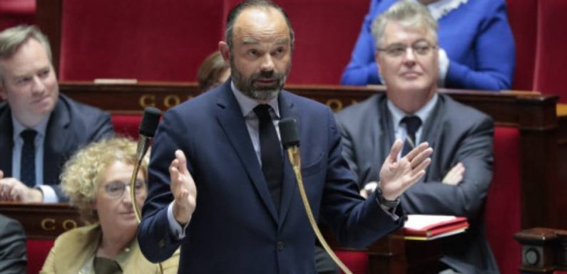 Immigration : Edouard Philippe détaille les mesures controversées du gouvernement