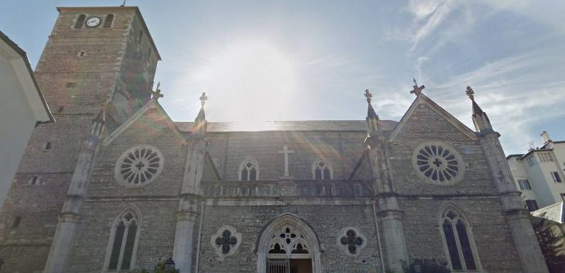Tarbes : L’église Saint-Jean cible vandalisée, des bibles dégradées