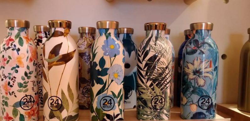 VIDEO. En inox, en plastique recyclé, en verre… La France a la folie des gourdes