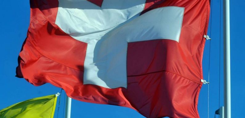 La nationalité suisse refusée à un couple de musulmans qui ne voulait pas serrer la main de personnes du sexe opposé