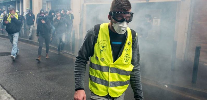 « Gilets jaunes » à Toulouse : Un anniversaire noyé sous les lacrymogènes et 23 interpellations