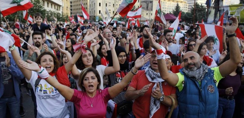 Liban : Les manifestants se mobilisent après un rassemblement pro-pouvoir